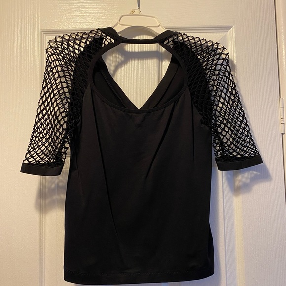 Sexy Netted Top - Picture 2 of 3